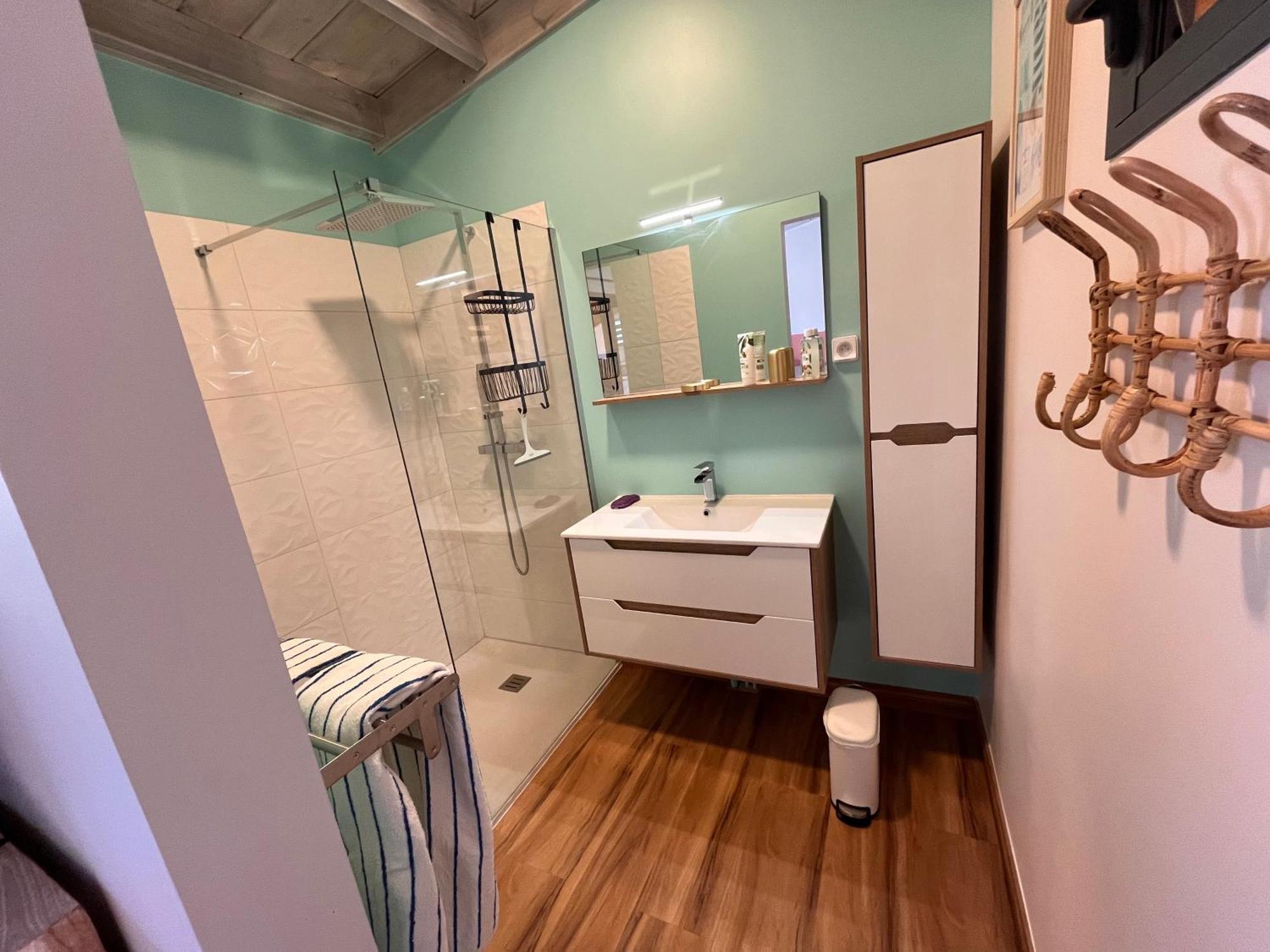 Bungalow Leu Gadiamb Сен-Лу Екстериор снимка
