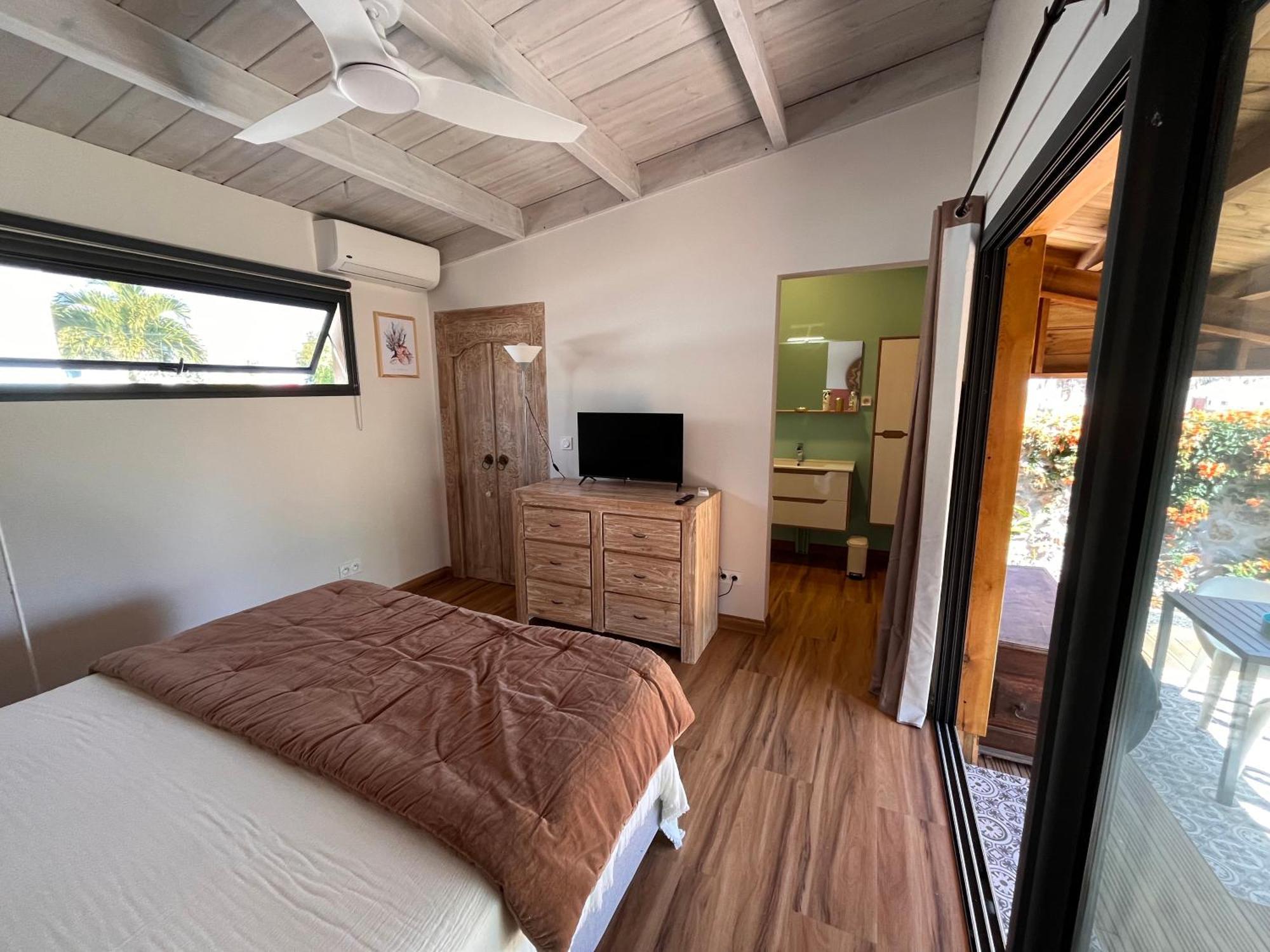 Bungalow Leu Gadiamb Сен-Лу Екстериор снимка