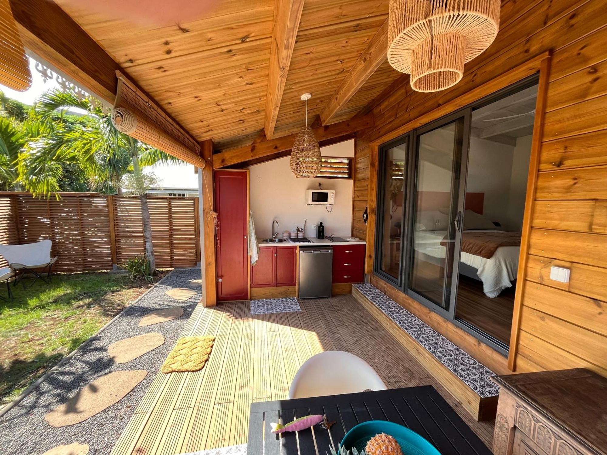 Bungalow Leu Gadiamb Сен-Лу Екстериор снимка